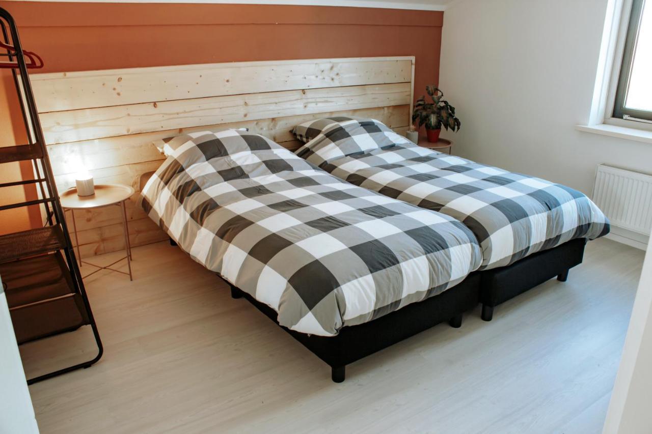 Luxus Familienvilla Mit Jacuzzi & Sauna 2 Tzummarum Екстер'єр фото