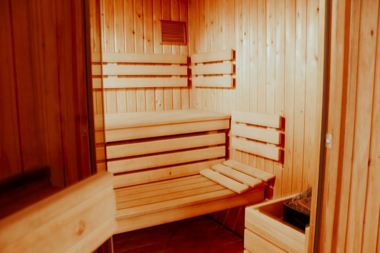 Luxus Familienvilla Mit Jacuzzi & Sauna 2 Tzummarum Екстер'єр фото