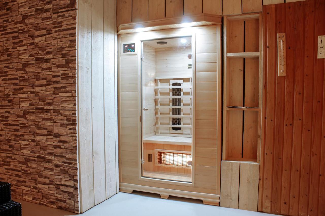 Luxus Familienvilla Mit Jacuzzi & Sauna 2 Tzummarum Екстер'єр фото
